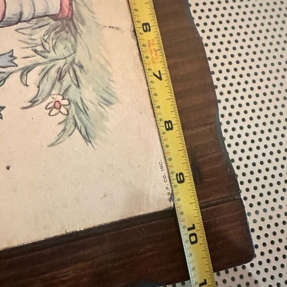 Vintage Wall Art Plaque girl with umbrella - Picture 3 of 4